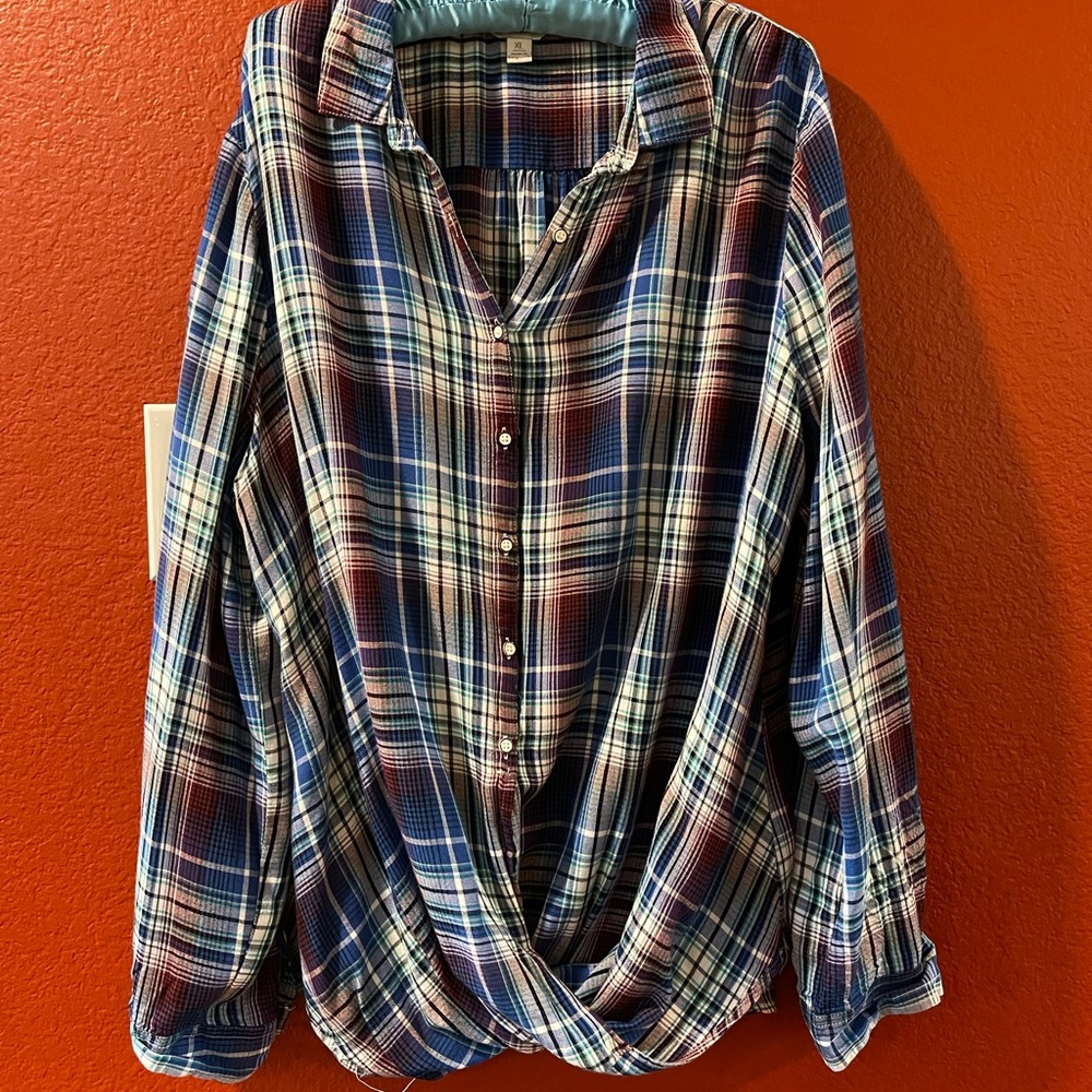 Plaid button up top